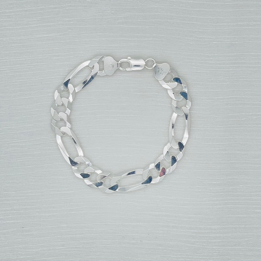 S1781BL Flat  Figaro Bracelet 11mm. x 8"