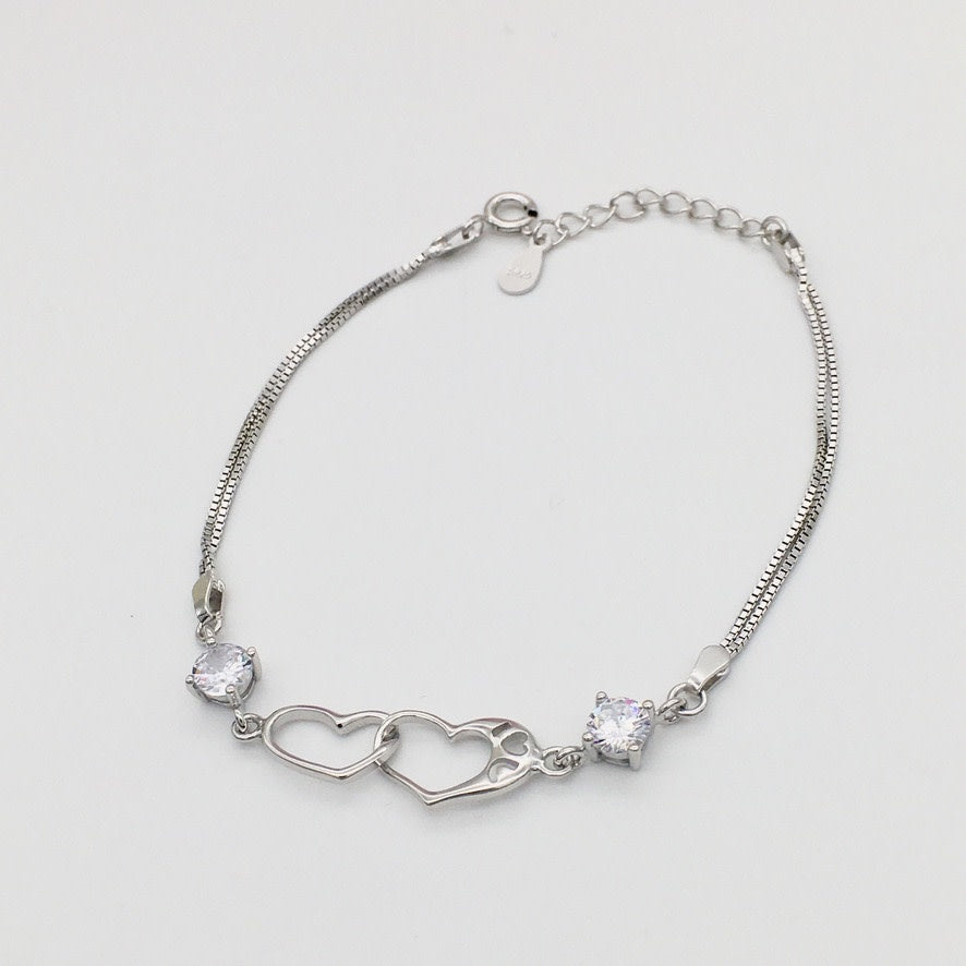 Z1443  7.5"  Double Heart Bracelet