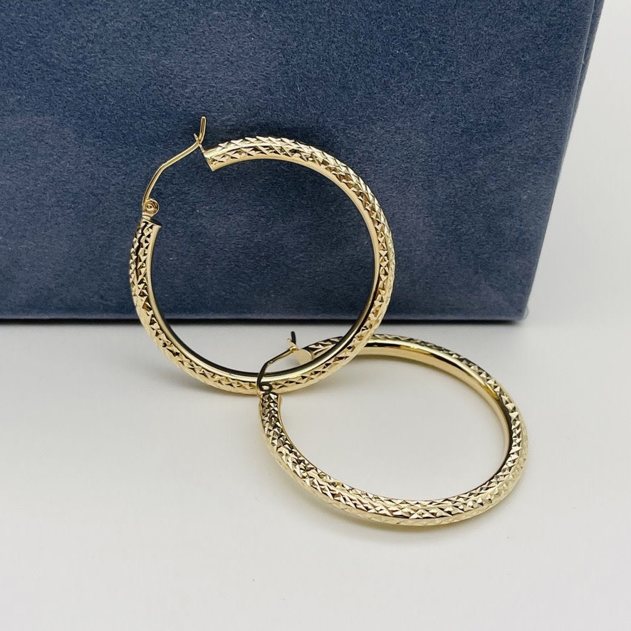 G-96  14K Gold  Hoops 35mmX3mm.  2.38gr.