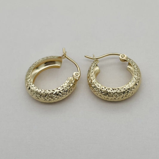 G-209   14K gold Hoops  15X5mm.