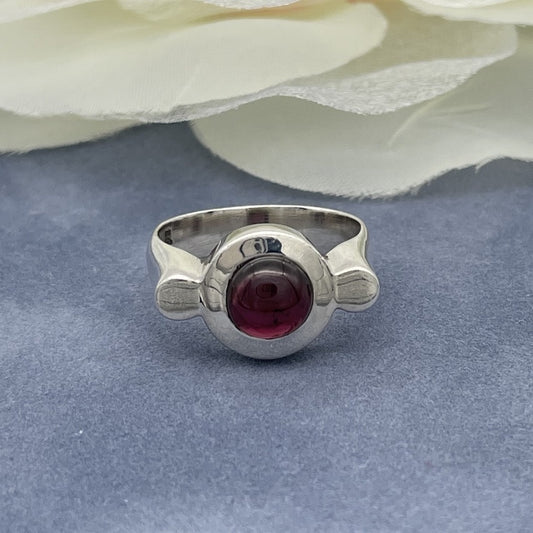 ST1609 Garnet Ring # 8