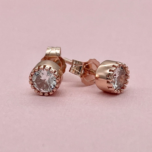 Z1493ER Rose Gold Post Earrings 5mm.