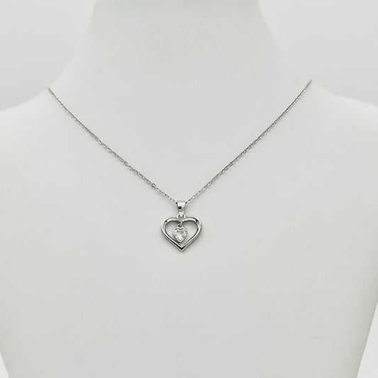 Z1815  Heart Necklace 18"