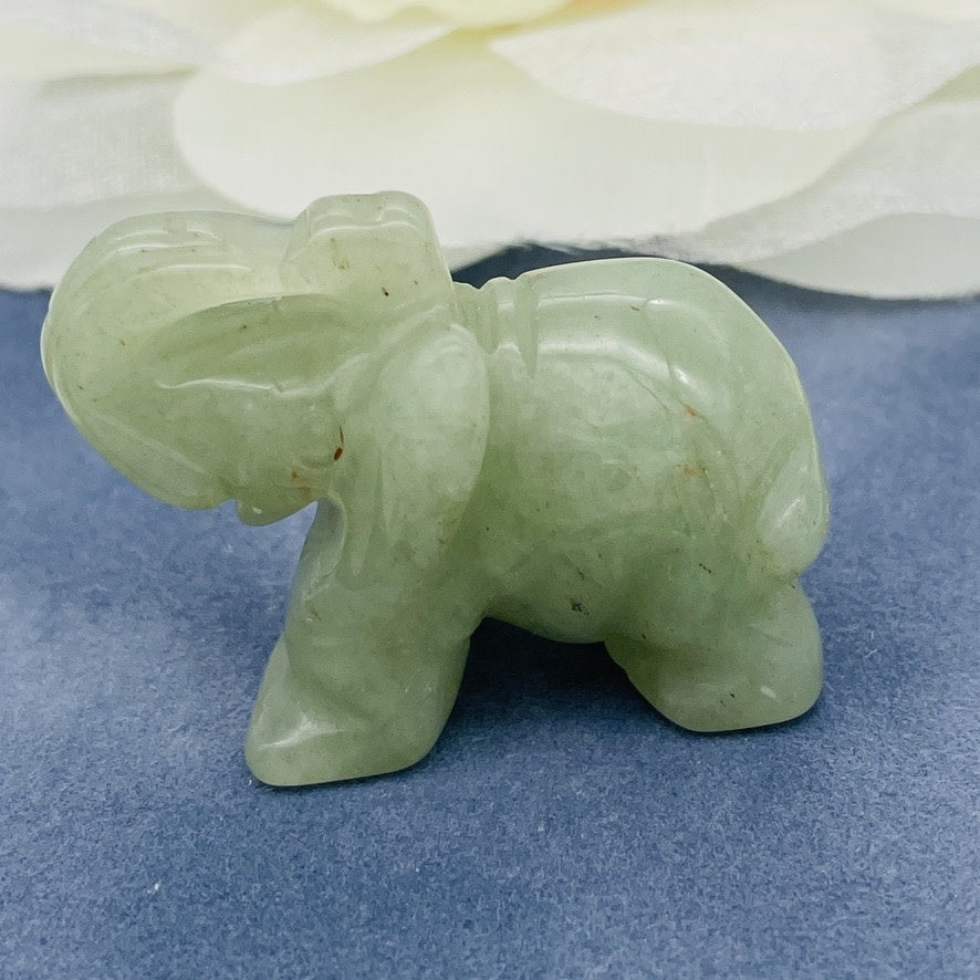 ST1518  Jade Elephant 1.5"