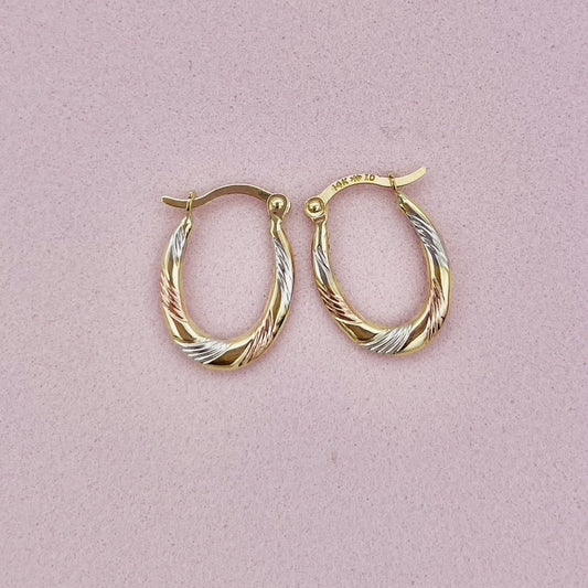 G-176 14K Gold Hoop Earrings  .42gr.