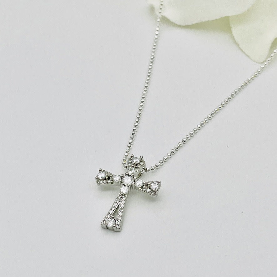 Z1480 18" Cross Necklace