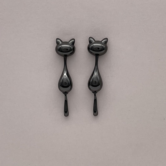 S1591ER Black Plated Cats Earrings