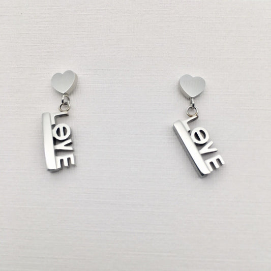 SS1118 LOVE EARRINGS