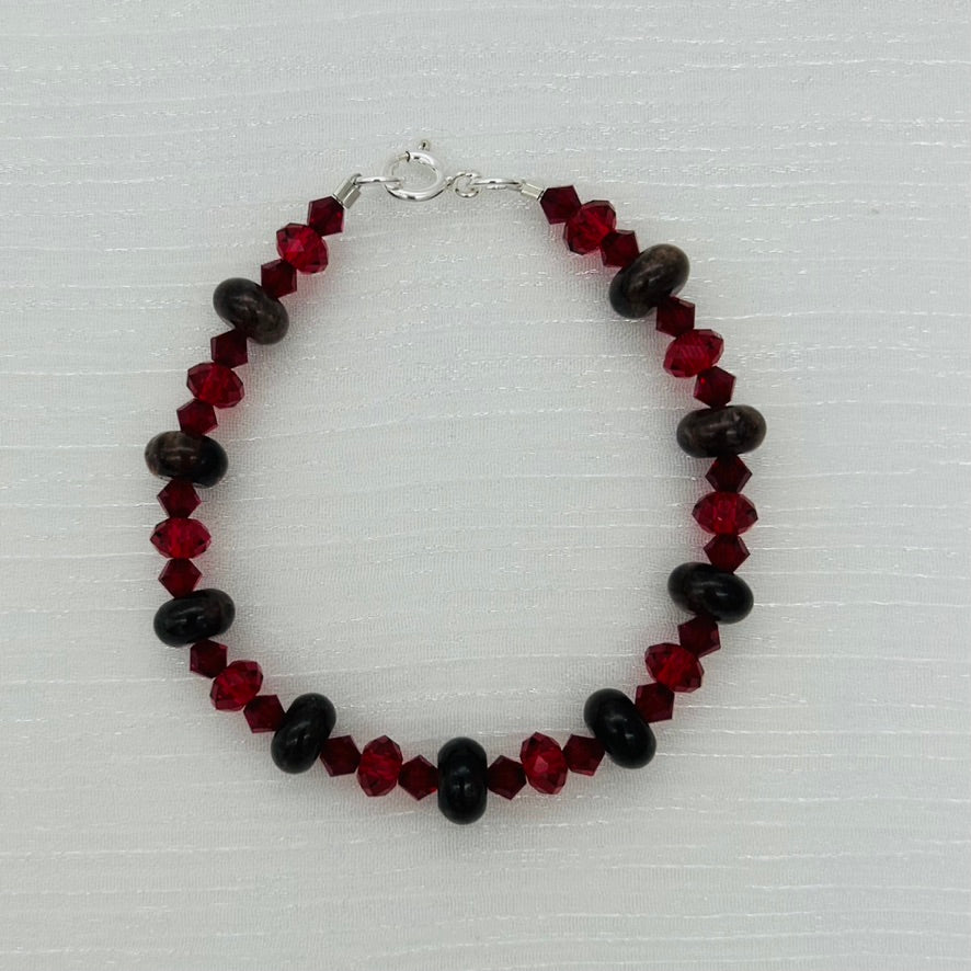 ST1837  Garnet Bracelet 7"