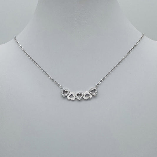 Z1581  18" Hearts Necklace Rhodium