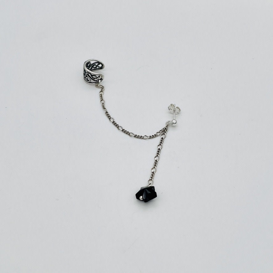 C-1052 Earring Black Star