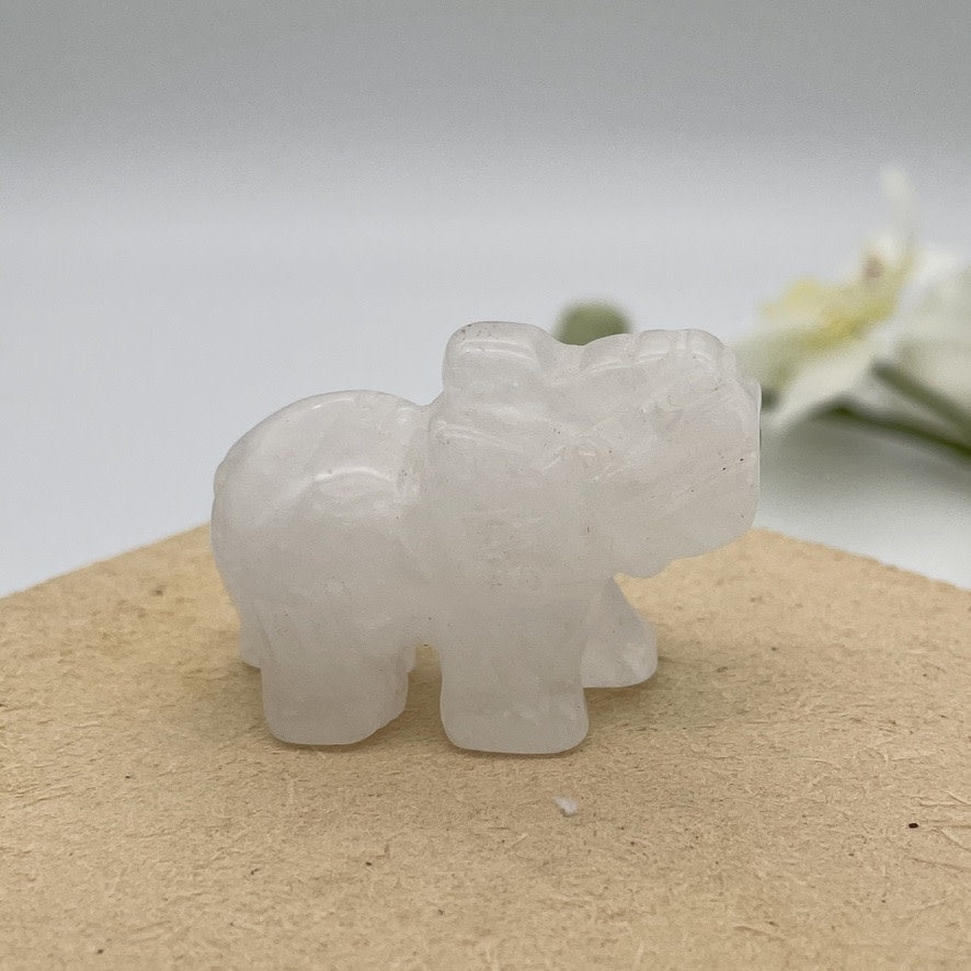 ST1518 Rock Crystal Elephant 1.5"