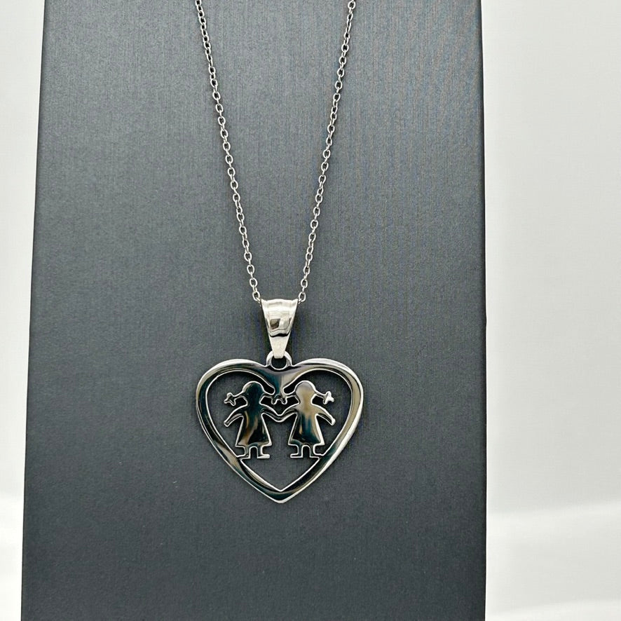 SS1131 Girls Heart Necklace 26"