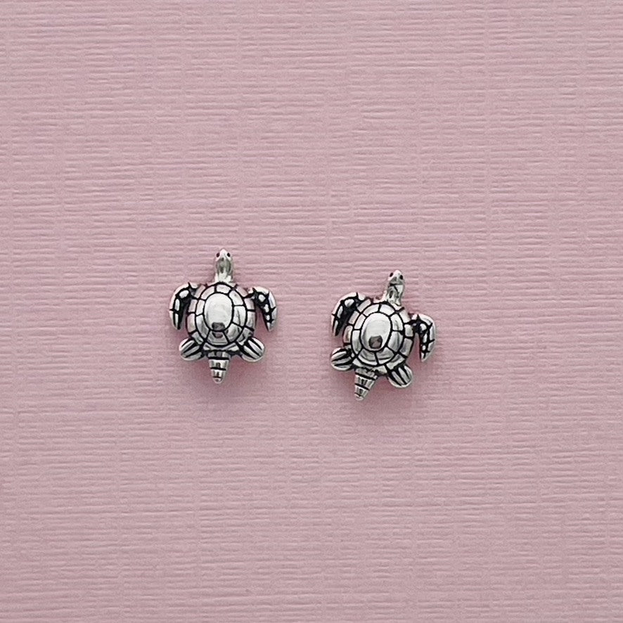 S1719ER Turtle Stud Earrings