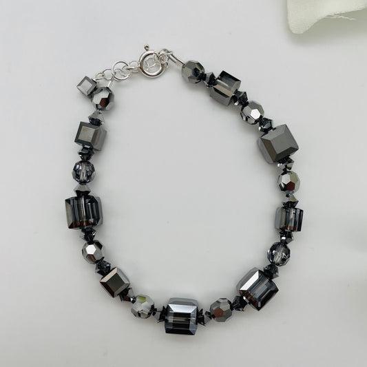 C1245BL Black Bracelet 8"