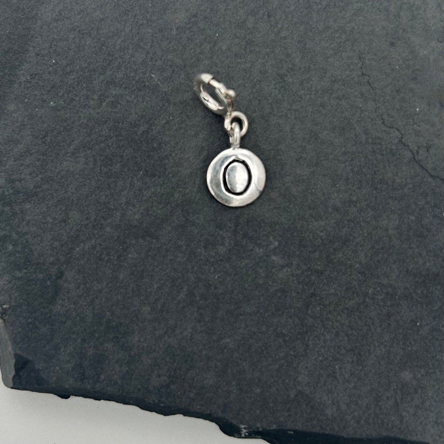 S1163 Charm O