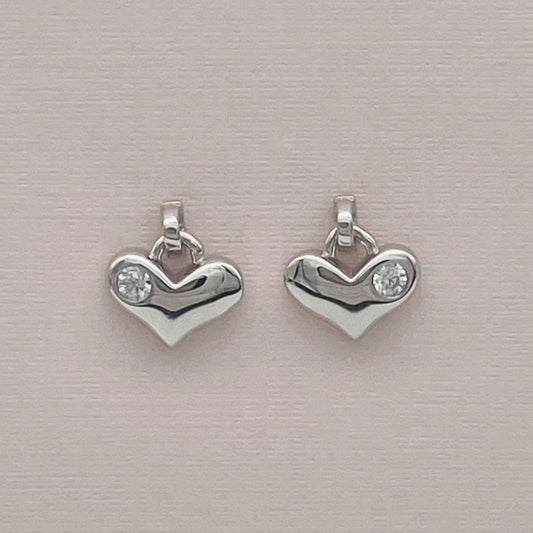 Z1630 Heart Post Earrings