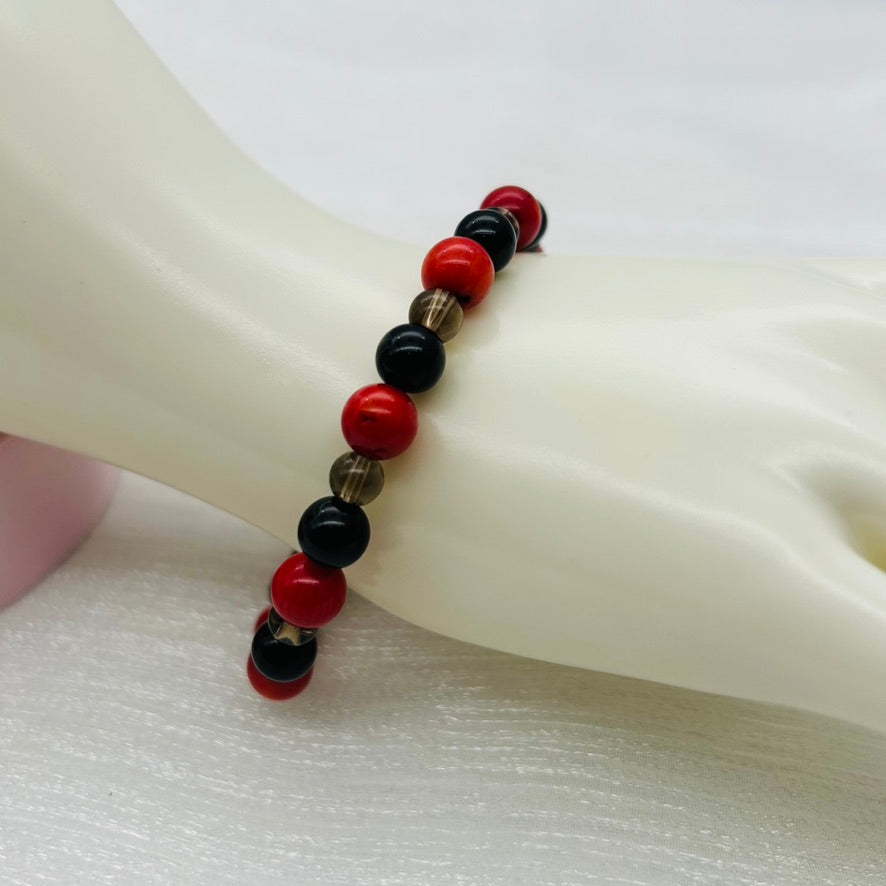 ST1316Bl  Red Dyed Bamboo Coral, onyx, smoky 8"