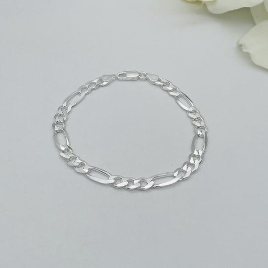 S1424BL Super Flat  Figaro Bracelet 9"X7mm.