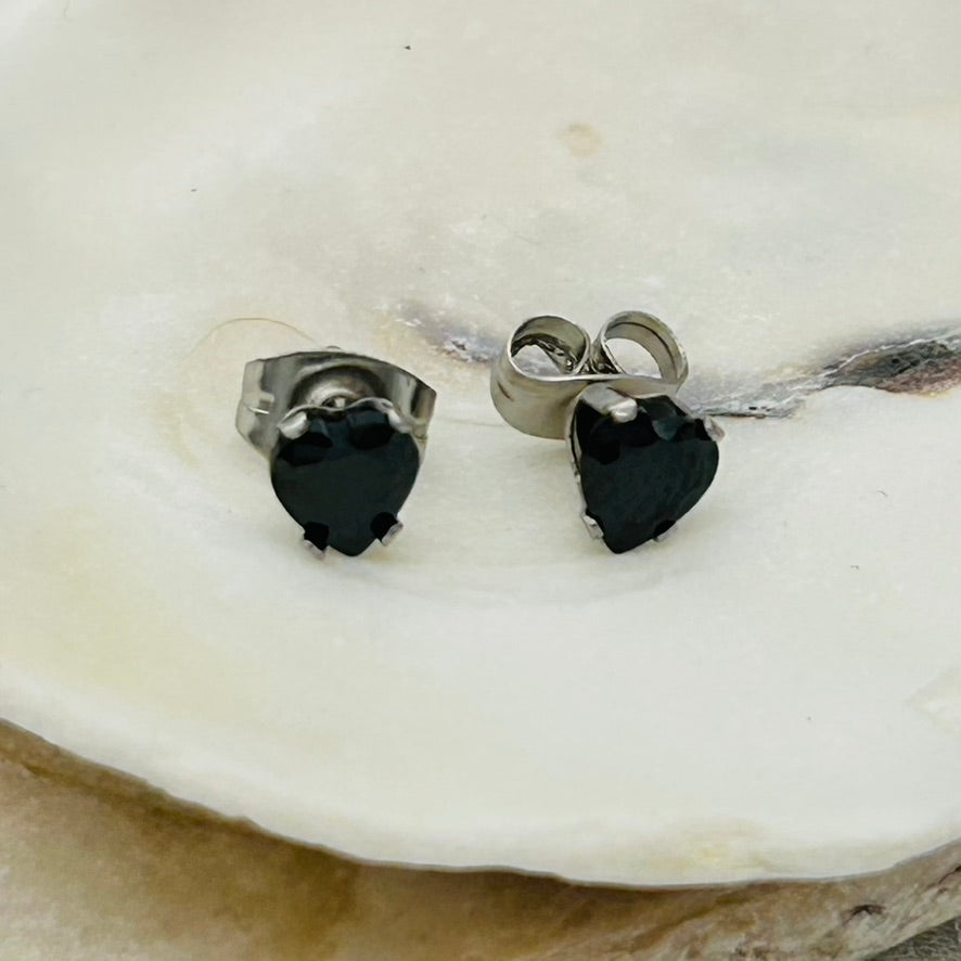 SS1177 4mm. Black Heart Earrings