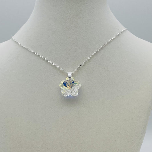 C1274NL Clear Flower Necklace 18"