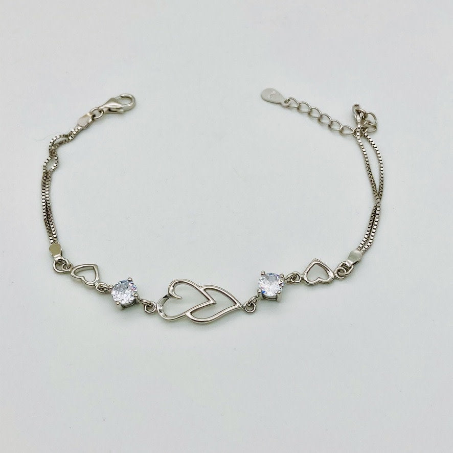 Z1459  7" Hearts Bracelet