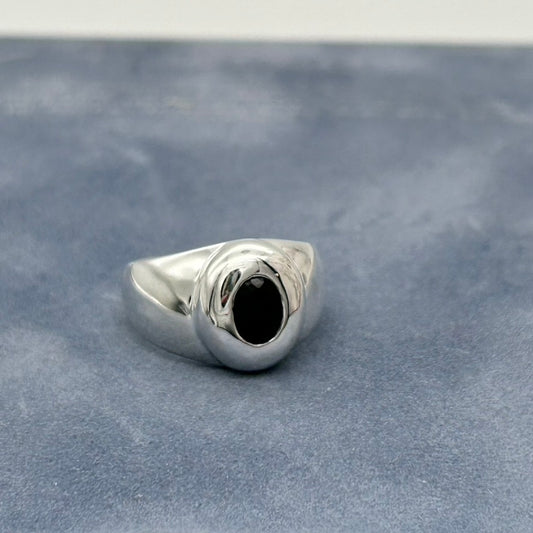 ST1677 Onyx Ring #6.5