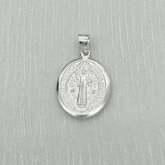 S1833P San Benito Pendant 32mm. x 20mm.