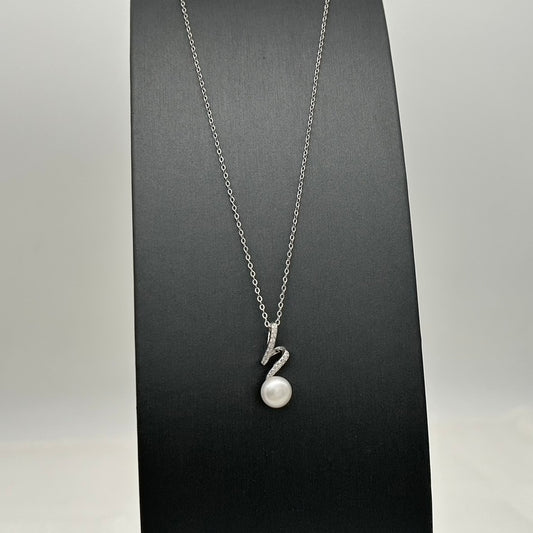 Z1864NL White Pearl Necklace 18"