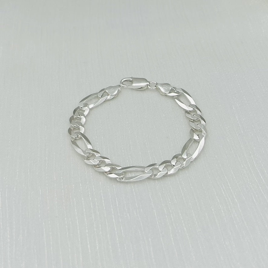 S1268BL 8mm.x  8" Figaro Super Flat Bracelet