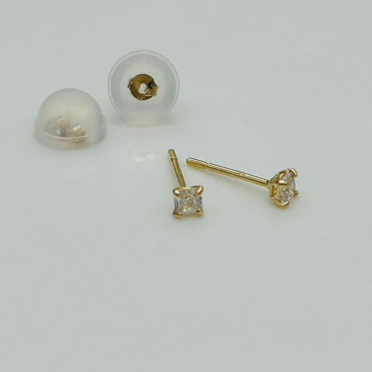 G38ER 14K Gold 2mm. Square Earrings