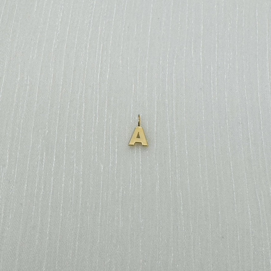 G350P 14K gold A Pendant