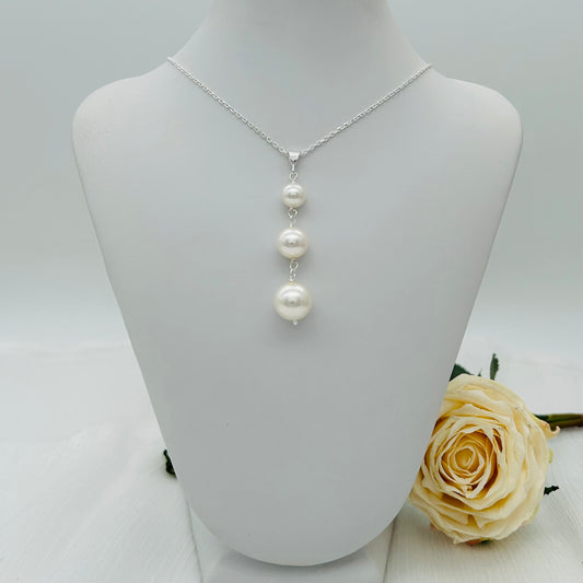 C1091NL Pearls Necklace  18"