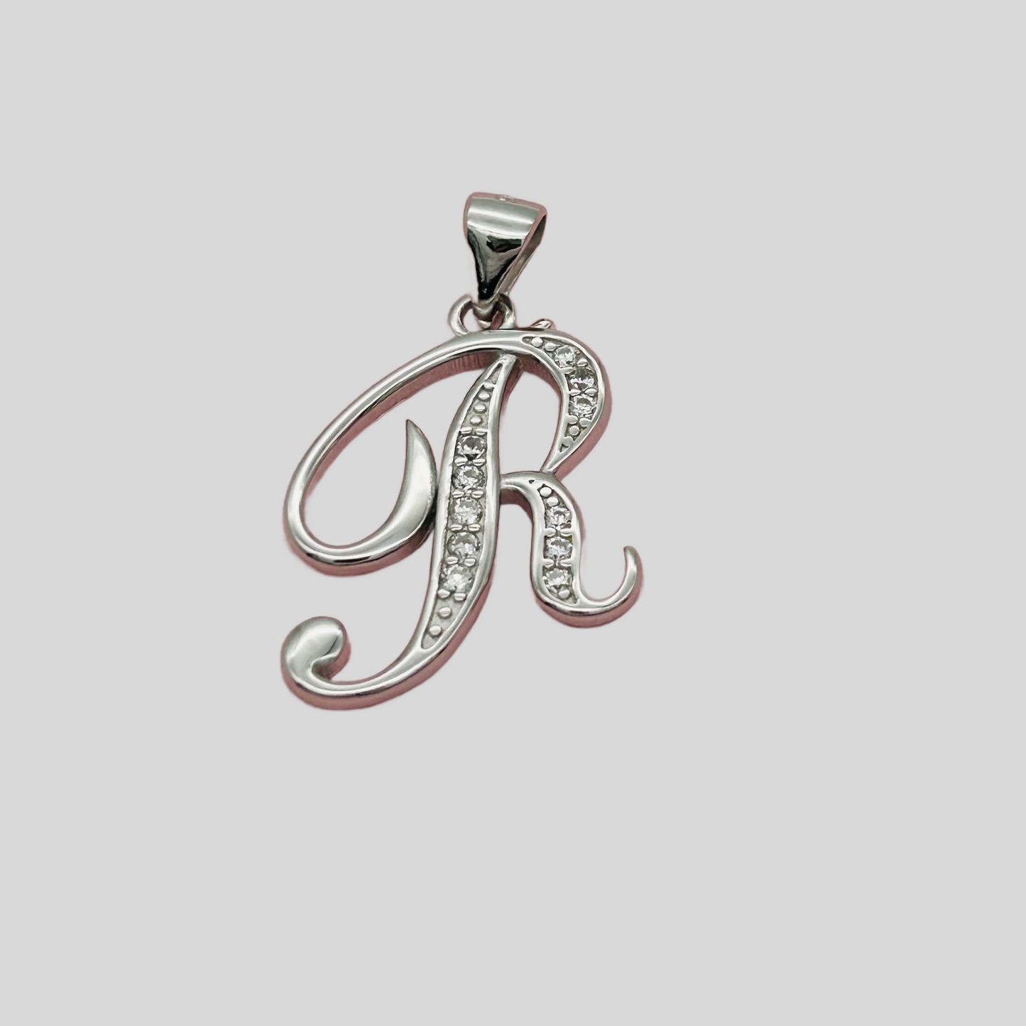 Z1866P Alphabet Pendant