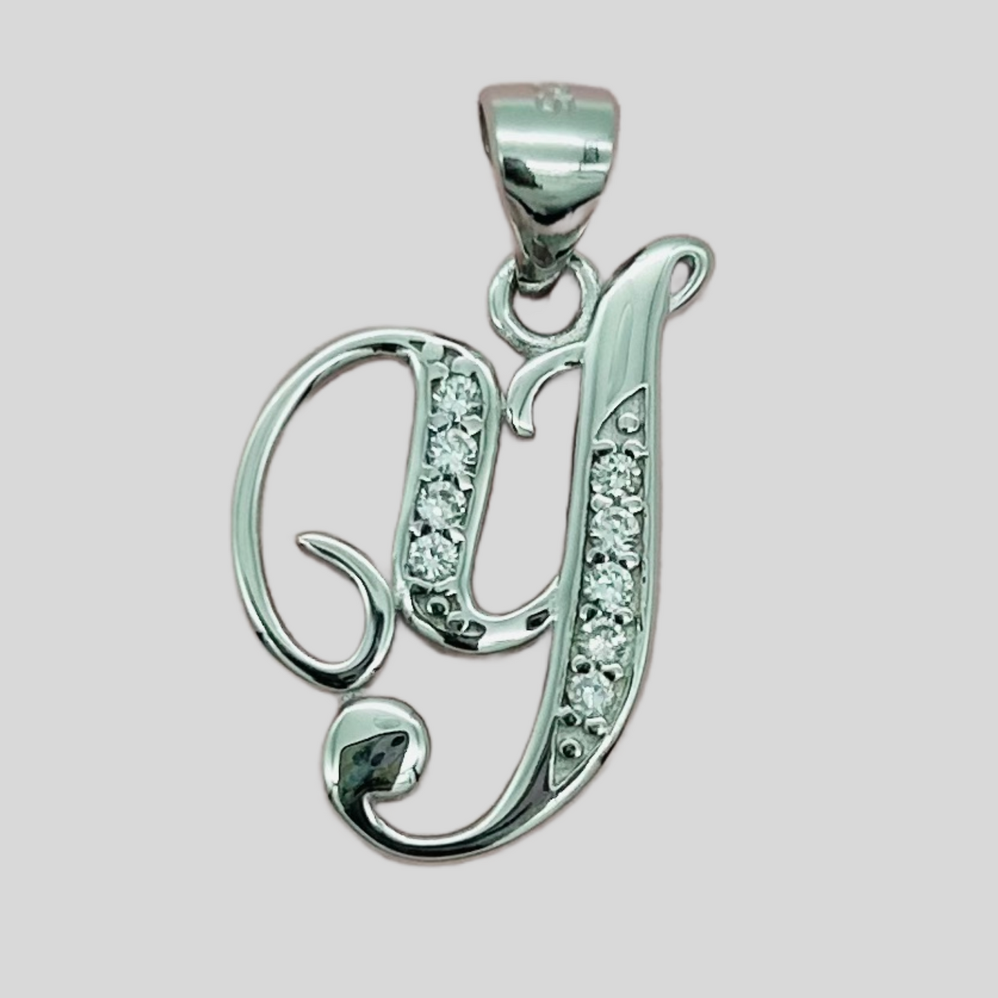 Z1866P Alphabet Pendant