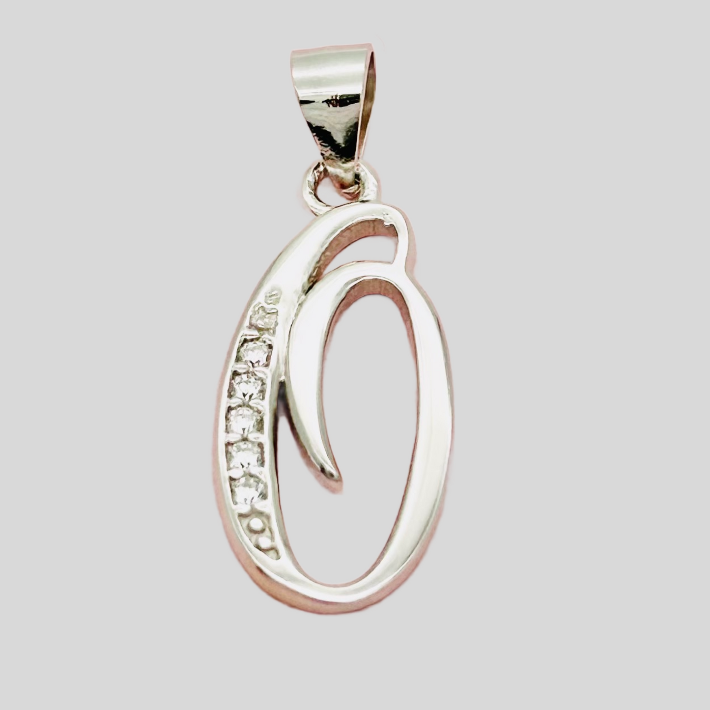 Z1866P Alphabet Pendant