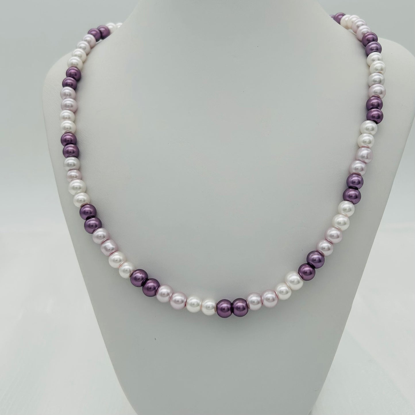 C1448 Purple Pearls Necklace 18"