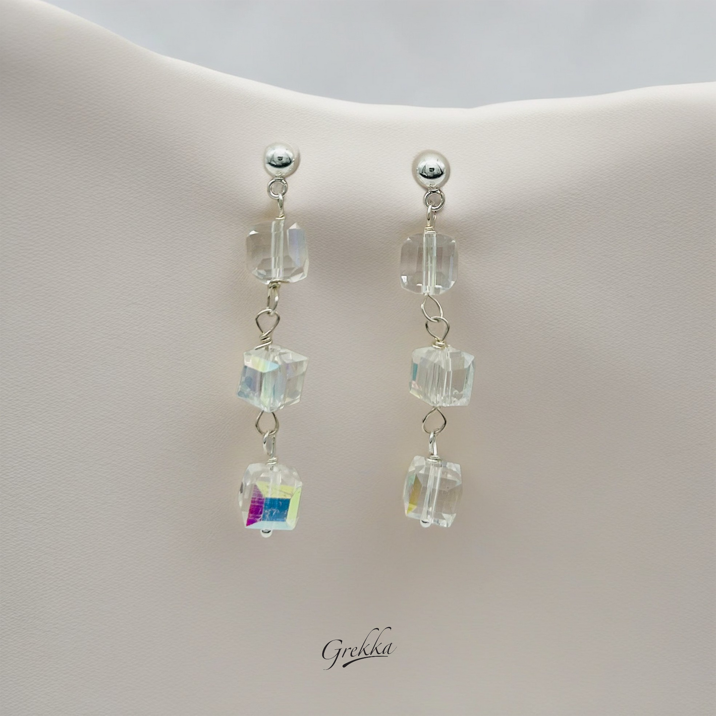 C1216ER  AB Cubes Earrings 2"