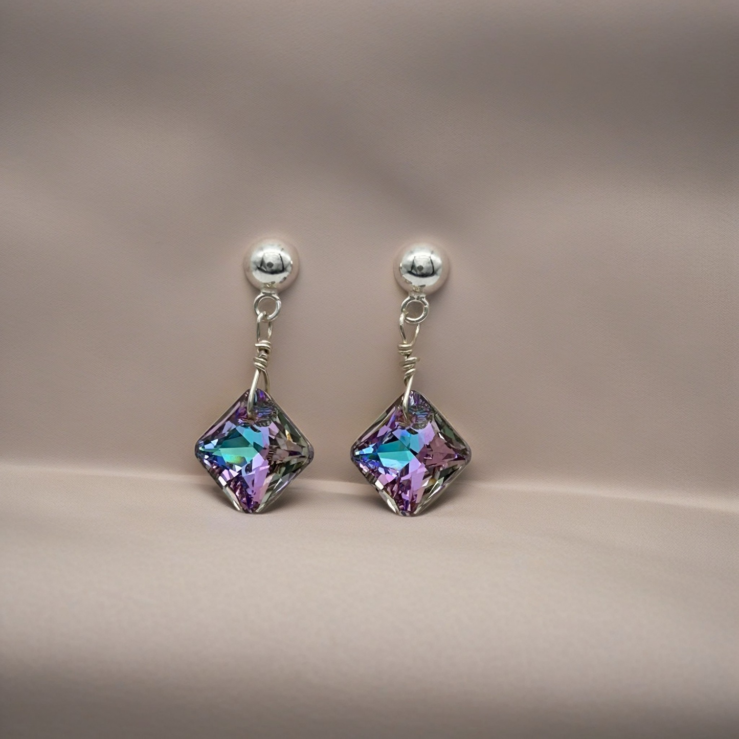 C1249ER  Vitrail Square Earrings