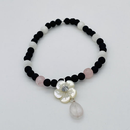 ST1561BL Lava With Shell Flower Bracelet 7"