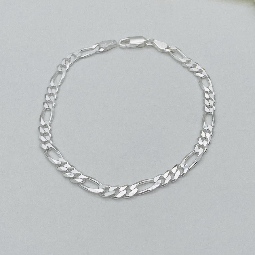 S1470BL Super Flat Figaro Bracelet 4.7mm x 8"