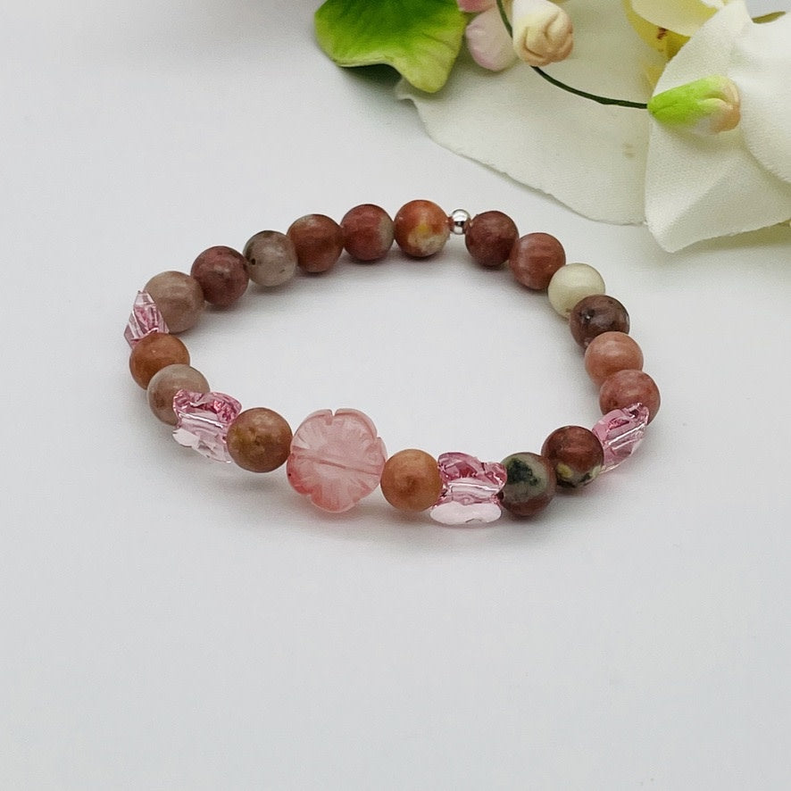 CH940 Lepidolite With Butterflies Bracelet 5.5"