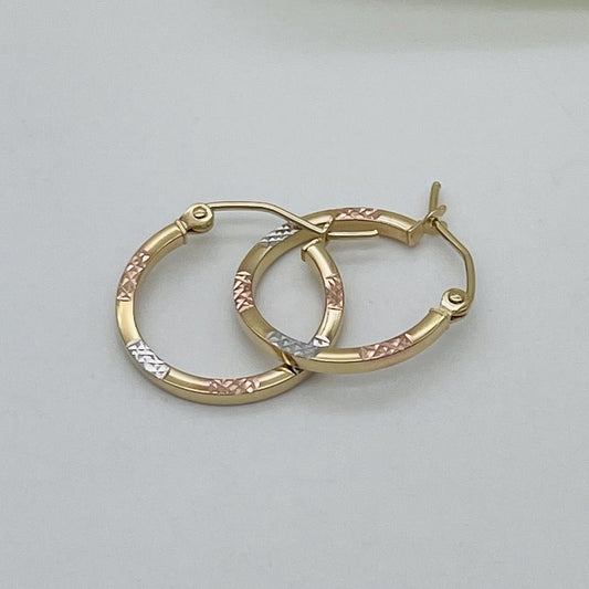 G139ER 14K Gold 18mm Hoop Earrings