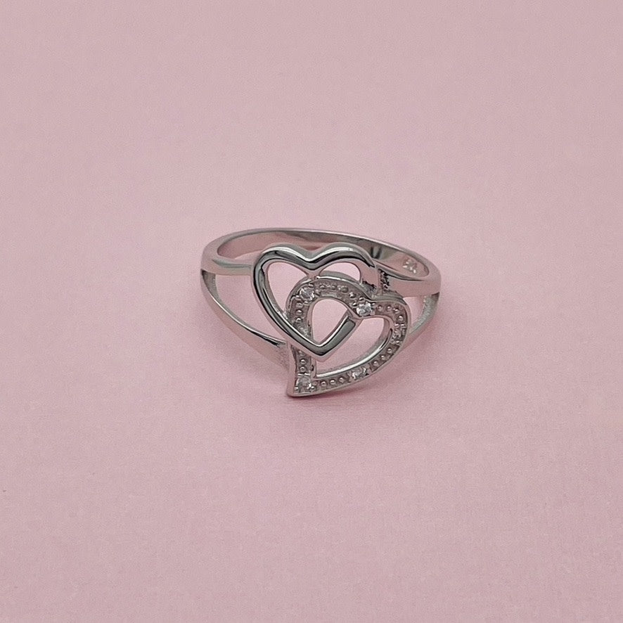 Z1646R Double Hearts Ring