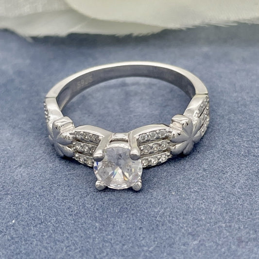 Z1583R Engagement Ring