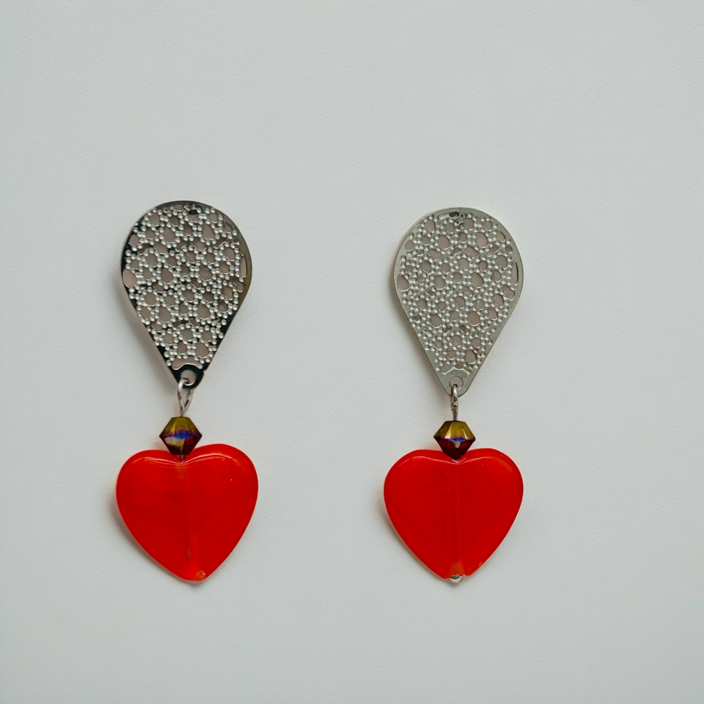 SS1586 Orange Heart Earrings