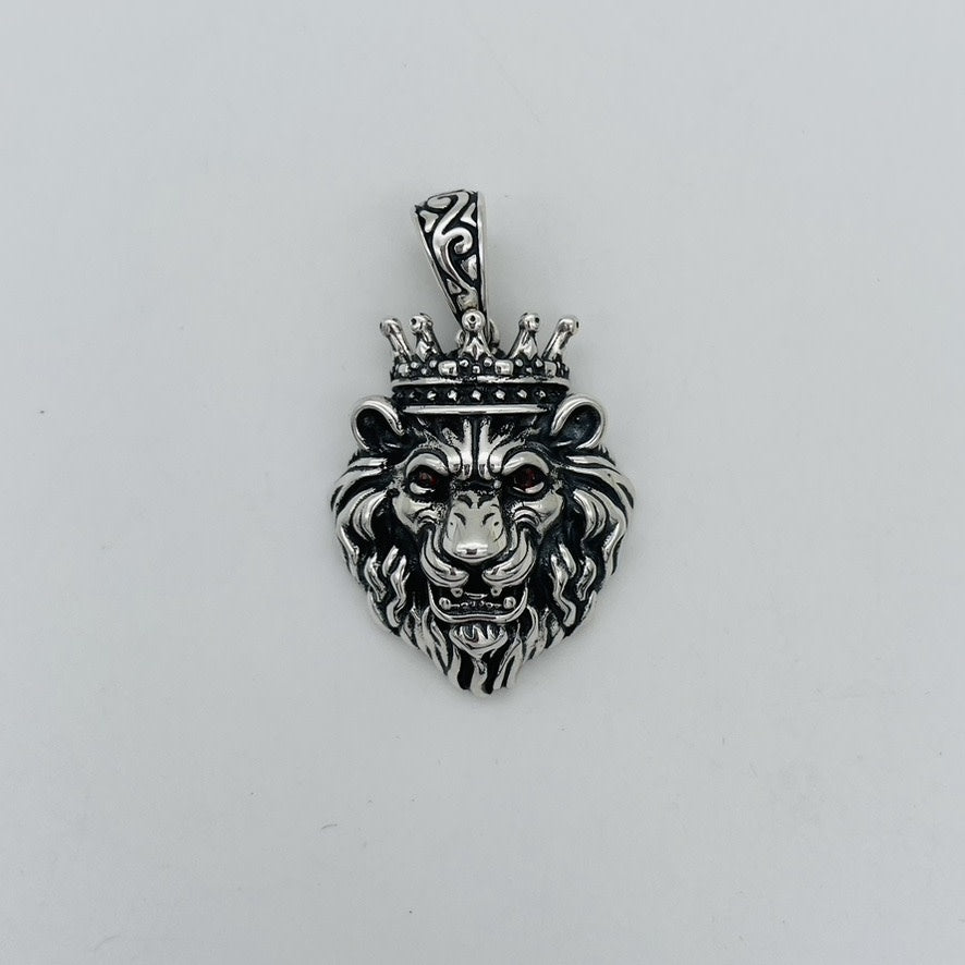 S1710P Lion King pendant  44mm. x 27mm.