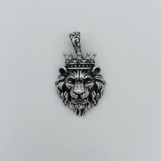 S1710P Lion King pendant  44mm. x 27mm.