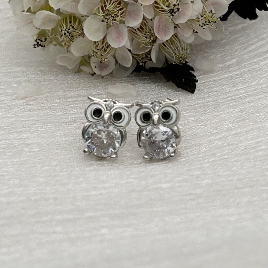 Z1808 Owl Earrings