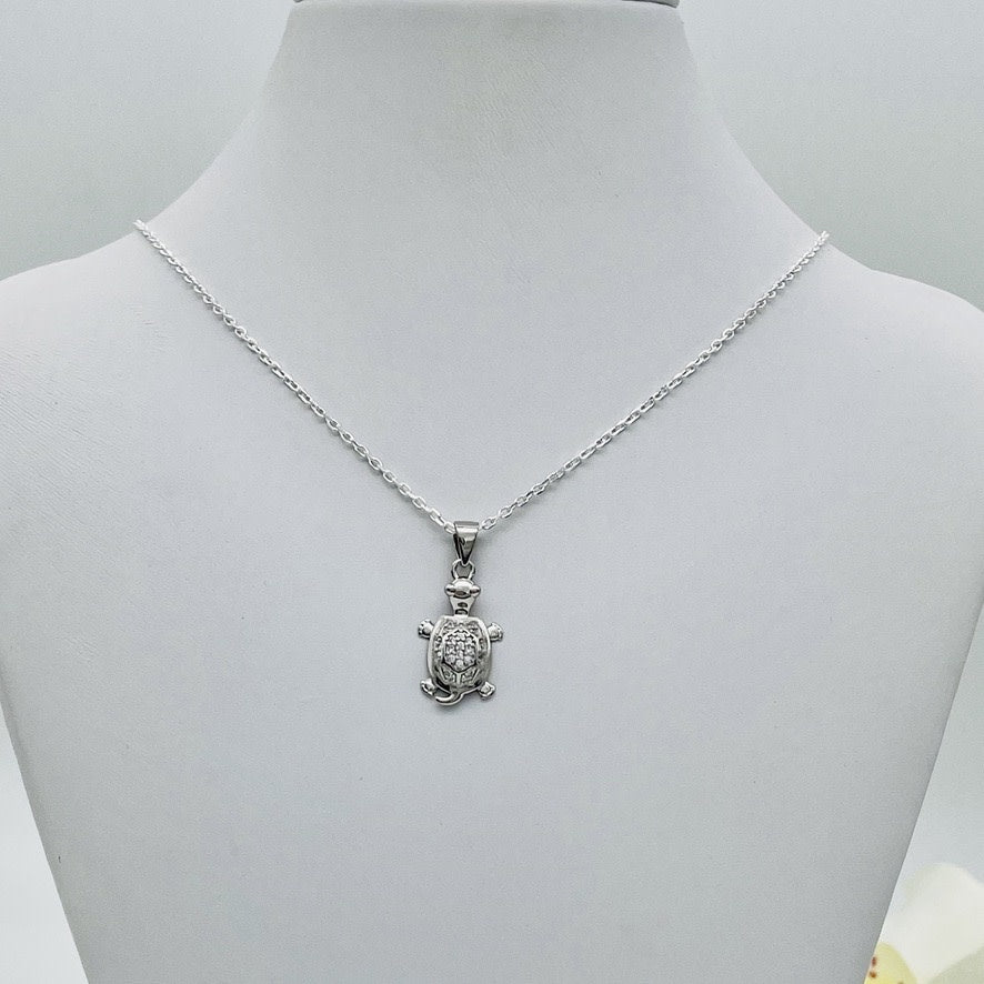 Z1530 Turtle Necklace 18"